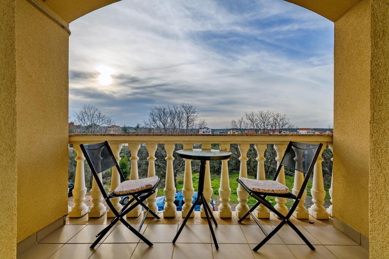 Comfort Apartments In Peaceful Area Zadar - With Garden Dış mekan fotoğraf